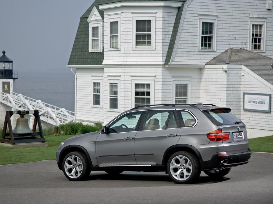  BMW X5 4.8i (E70) 2006 года  (WW) (фото 30 из 64)